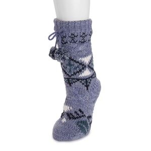 NWT- Muk Luks Stylish Knit Slipper Socks